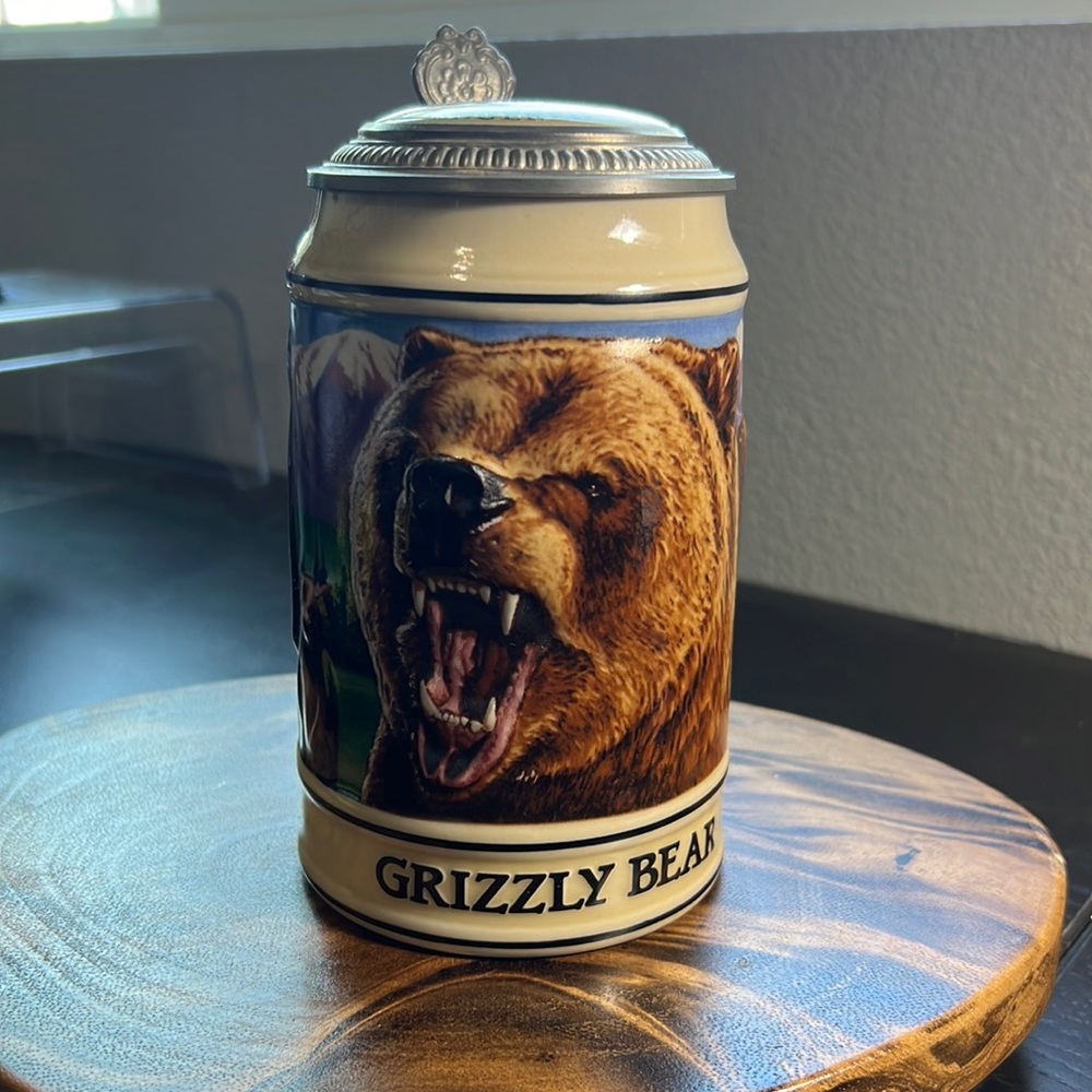 Anheuser Busch Endangered Species Stein American Grizzly